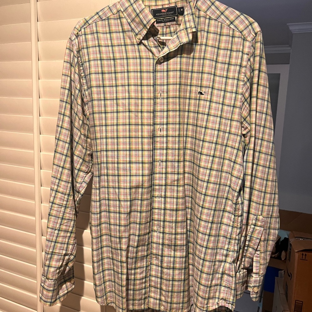 Vineyard vines button up dress shirt